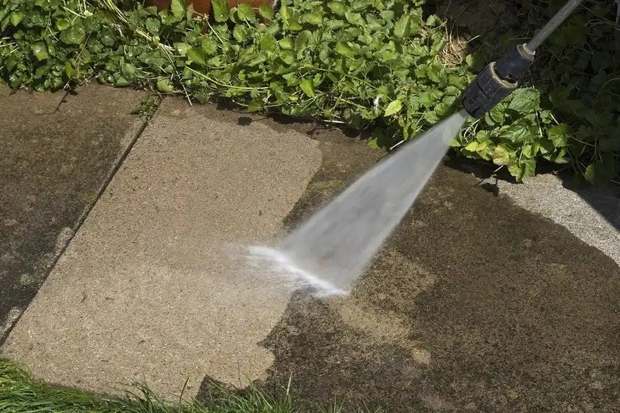 How Pressure Washing Helps Maintain Decks And Patios in Rio Hondo, TX